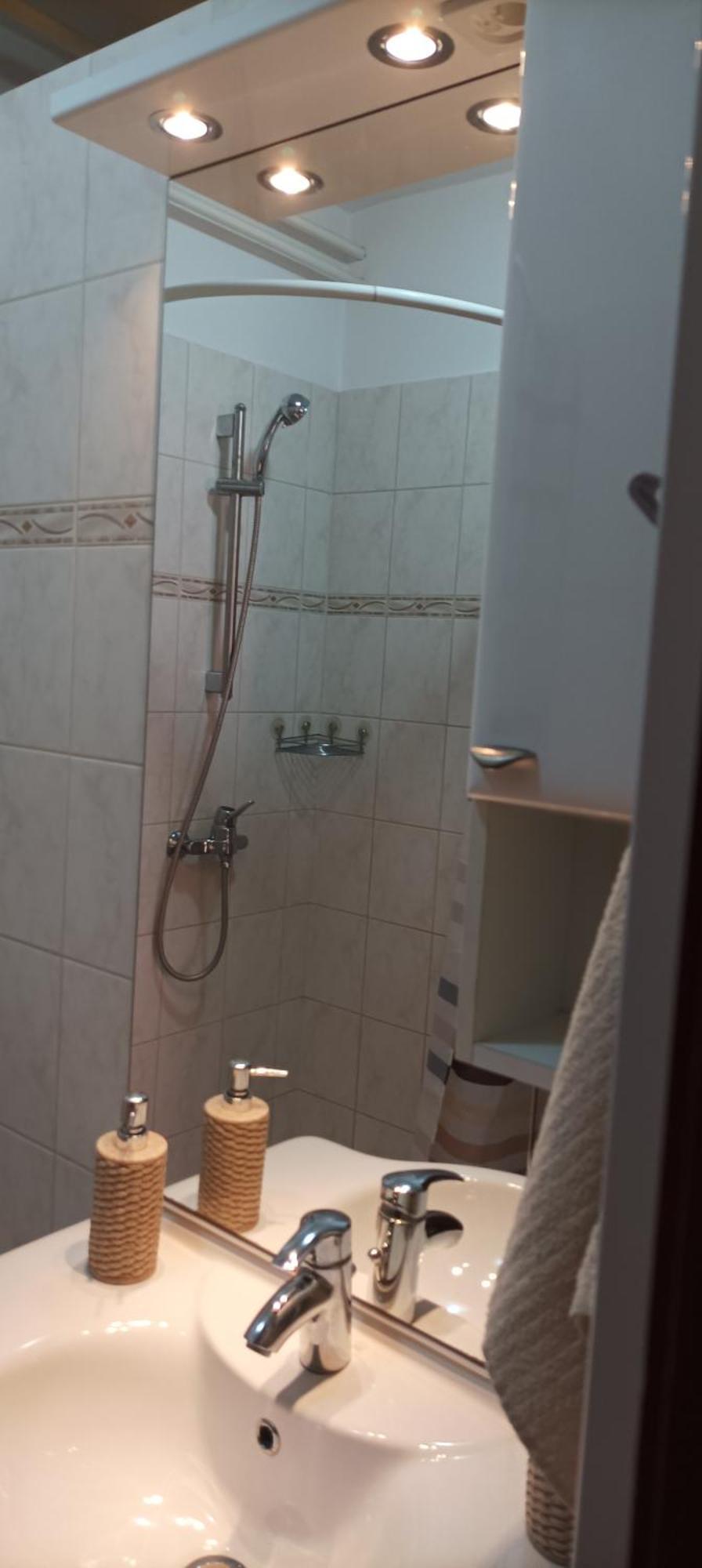 קרק Apartmani Paradiso מראה חיצוני תמונה